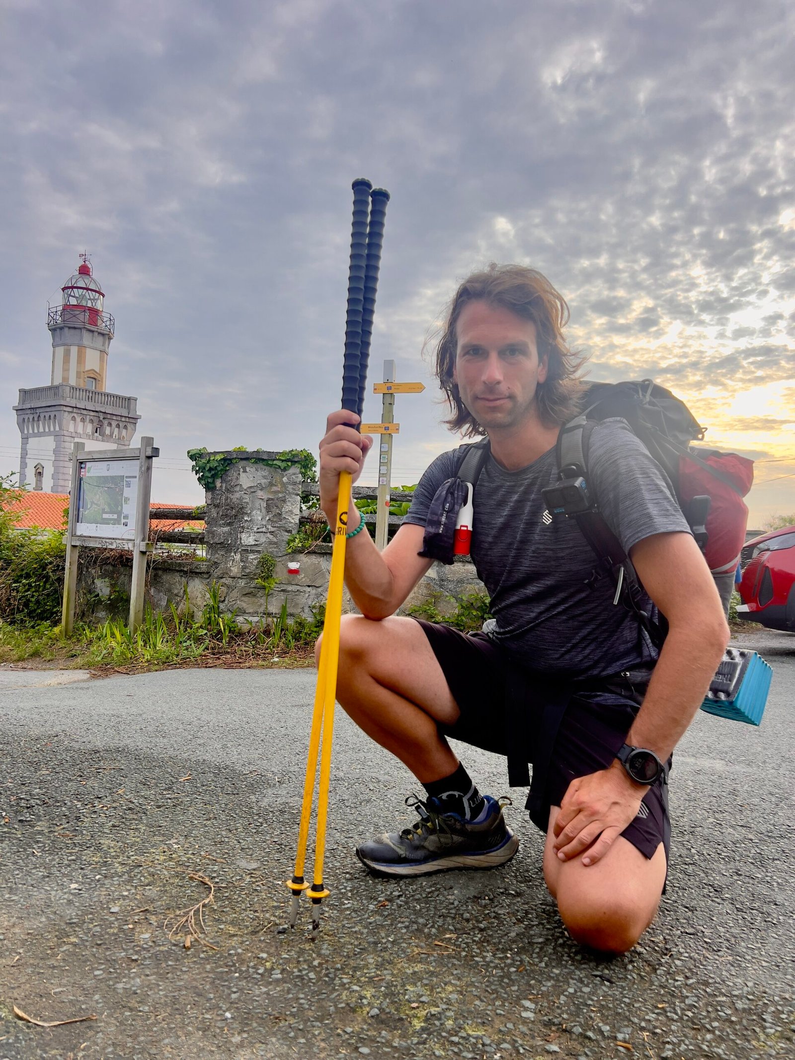 Eli del Pirineu, Eliel Cazorla, autor de EquipoUltraLigero.com en los Pirineos con mochila ultraligera