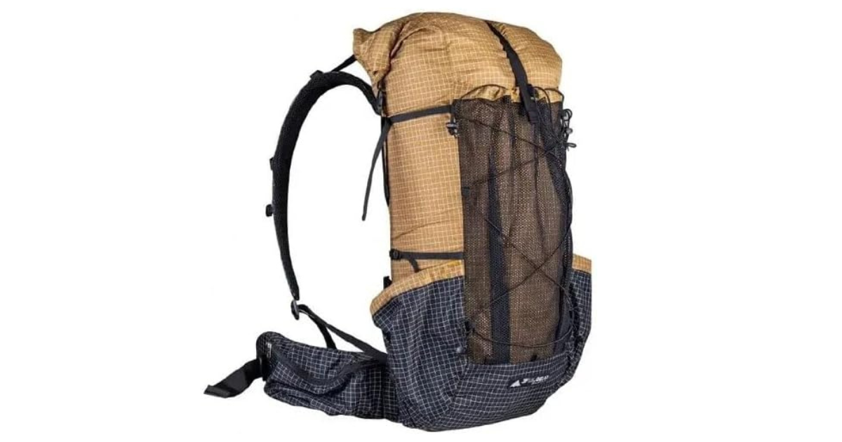 3F UL Gear QiDian Pro 46L mochila ultraligera frameless para senderismo sobre fondo blanco